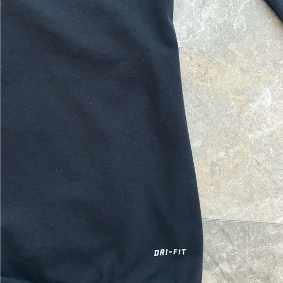 Active Jacket - Picture 3 of 4